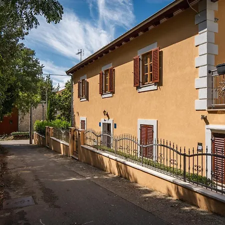 Appartement With Parking Space - 23532